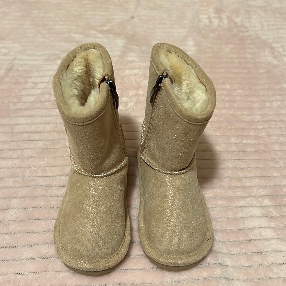 Cupcake Couture boots, size 6, toddler girl, light rose gold